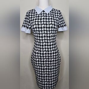 Houndstooth print contrast collar bodycon dress